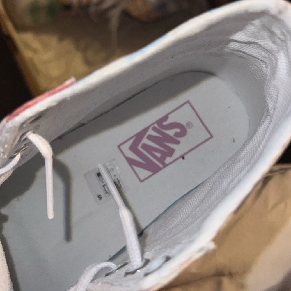 Cute Spring Vans Only Worn Once - image 5